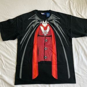 EUC black Universal Monsters Dracula suit costume tee,